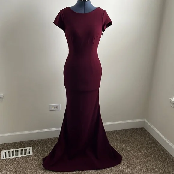 Lulu’s Endless Love Dress - Picture 1 of 7